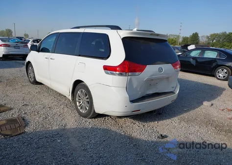 2011 Toyota Sienna Xle V6 from USA, damaged, VIN 5TDYK3DC4BS030573